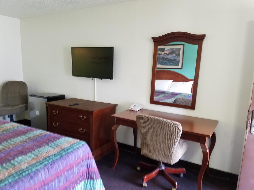 Indy Southwestern Inn-South Indianapolis Bagian luar foto